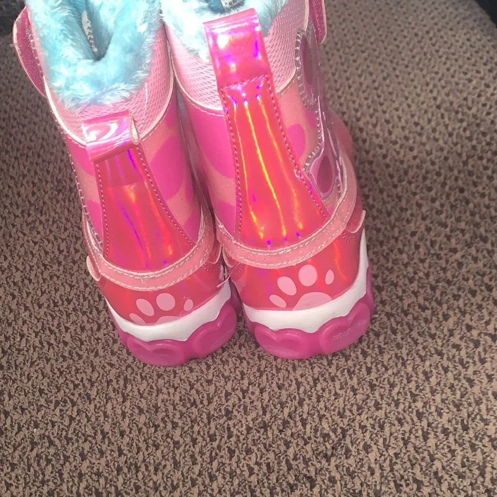 NWOT- Magenta Kids Pink and Blue Rain & Snow Boots